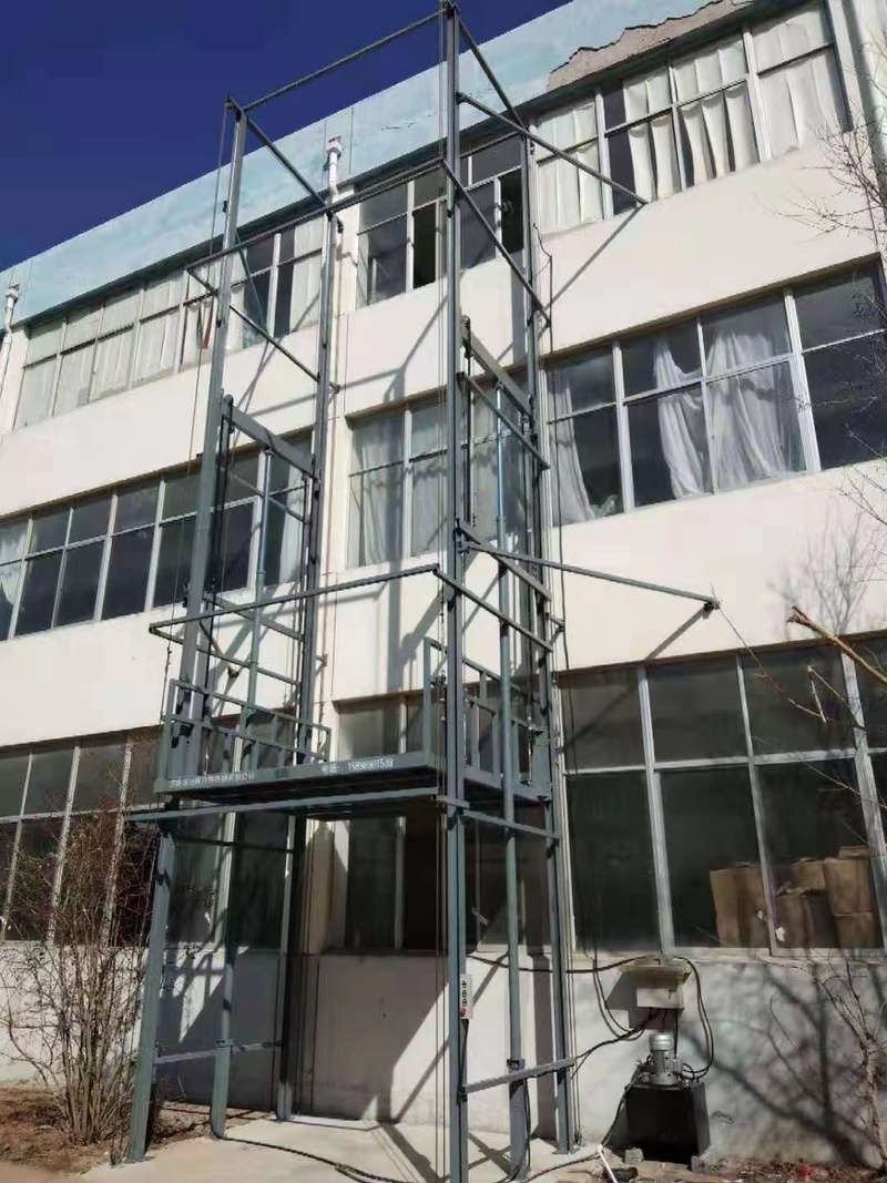 淮南室外贴墙货梯